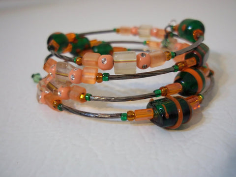 Memory wire beaded bracelet. - Seahawk Jewellery & Whatnot